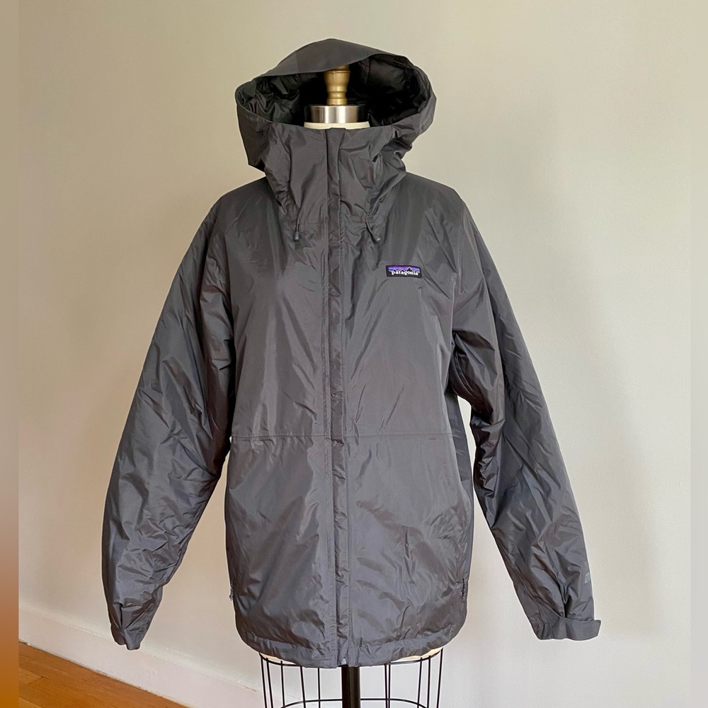 Patagonia | Men’s Insulated Torrentshell Jacket | Dark Gray | Sz M